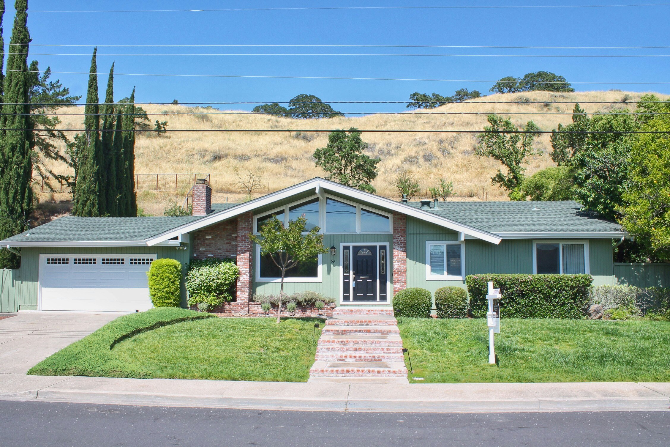 52 SIMPSON DRIVE, WALNUT CREEK, CA 94596, Presented by JAMES COLLINS